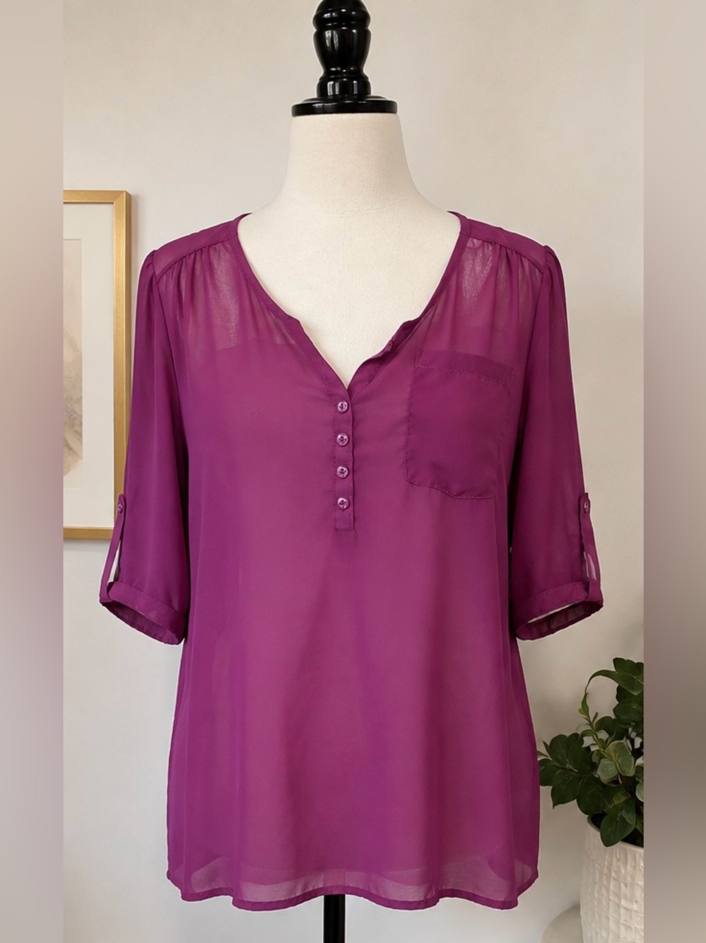 Ricki’s Magenta Purple Sheer Henley Blouse – Size 14